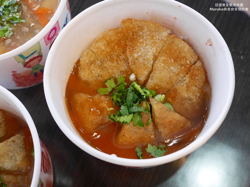 【台北美食】冠捷脆皮黃金肉圓|松山市場內炸的超級酥脆的脆皮肉圓 @Maruko(丸子)與美食有個約會