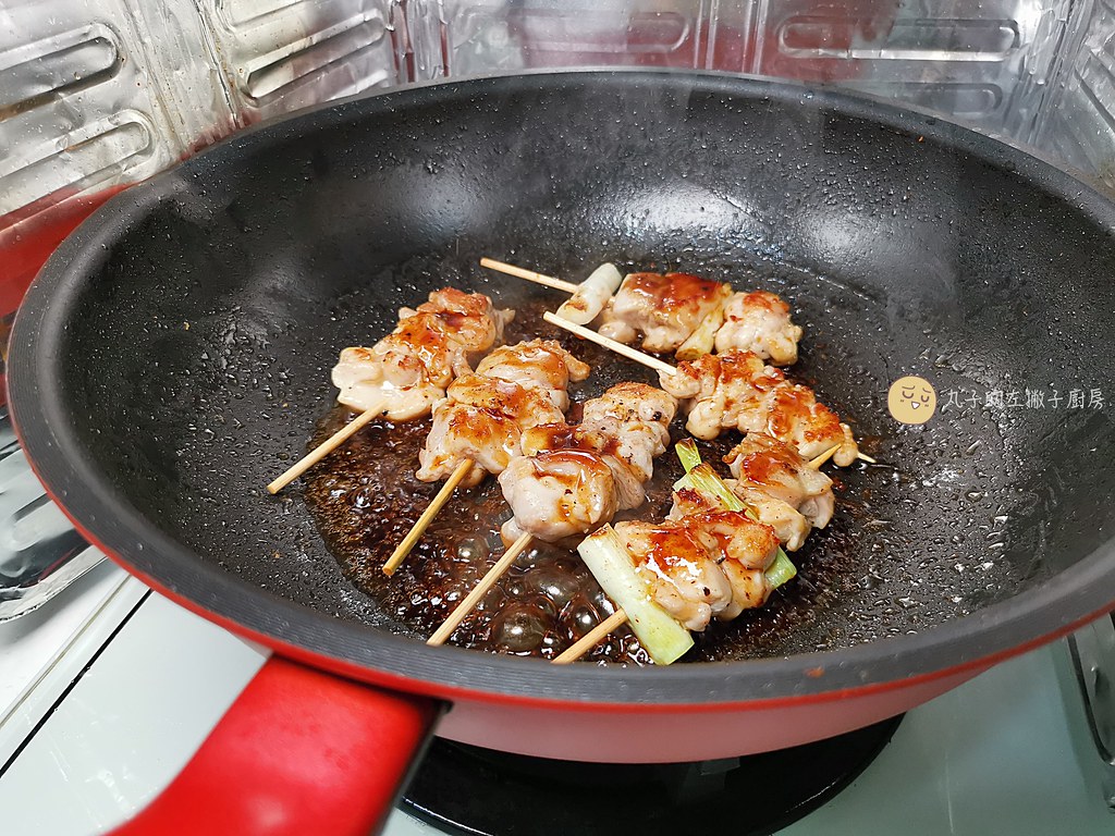 日式居酒屋「照燒雞腿」肉串,照燒醬汁、平底鍋料理做法 @Maruko(丸子)與美食有個約會
