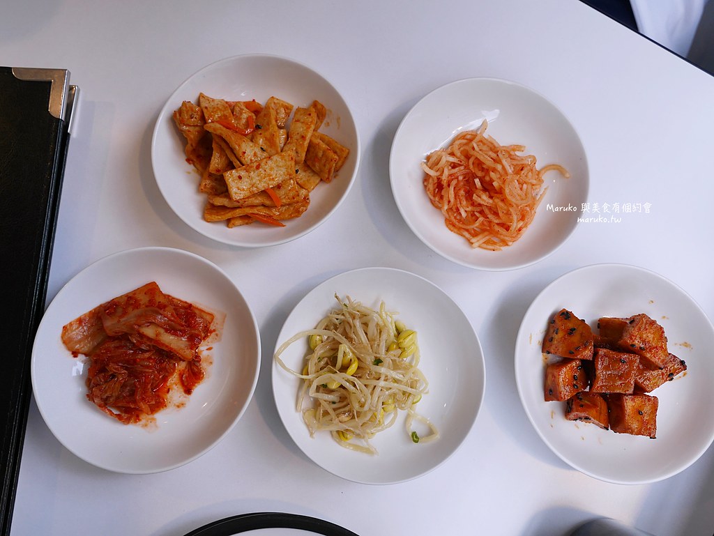 【台北】台韓民國食堂|韓式布帳馬車料理,小菜吃到飽219元起,國父紀念館站韓式餐廳 @Maruko(丸子)與美食有個約會