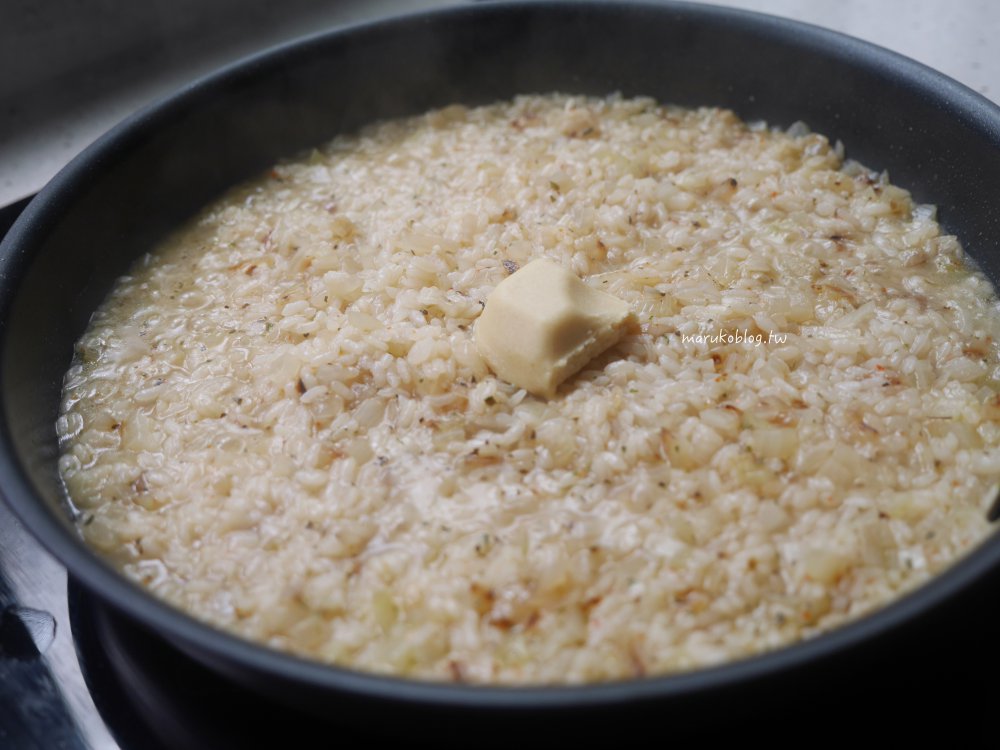 燉飯食譜「S&B 日本愛思必-四種起司奶油燉菜白醬料理塊」簡單濃厚的奶油培根燉飯 @Maruko(丸子)與美食有個約會 燉飯食譜「S&B 日本愛思必-四種起司奶油燉菜白醬料理塊」簡單濃厚的奶油培根燉飯 @Maruko(丸子)與美食有個約會