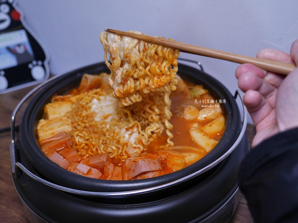 【食譜】韓式部隊火鍋 暖呼呼的韓式火鍋 韓國辣湯鍋做法 @Maruko(丸子)與美食有個約會
