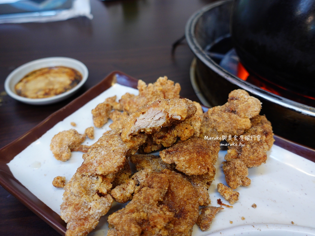 萬華美食｜鴨味仔炭火薑母鴨：被薑母鴨耽誤的鹽酥雞店？炭火甘甜湯頭＋酥脆鹽酥雞，老饕的隱藏版吃法！ @Maruko(丸子)與美食有個約會