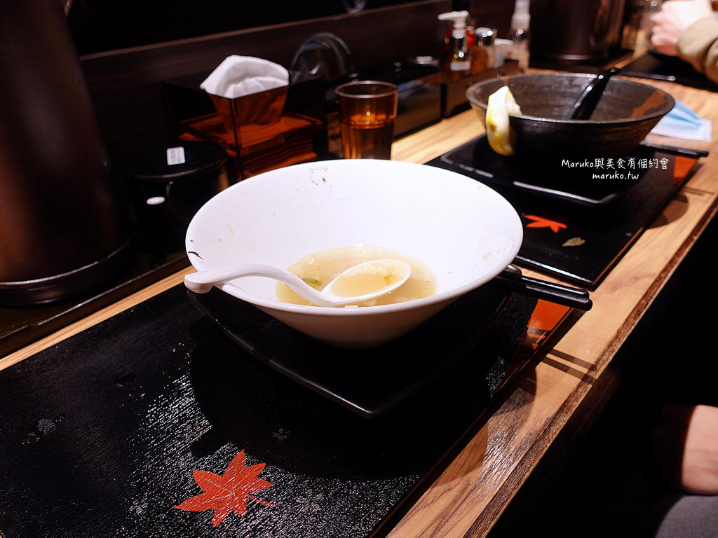 【台北】鶏そば本舗-梓山拉麵｜隱藏在夜市內鷹流系雞白湯拉麵只要99元 @Maruko(丸子)與美食有個約會