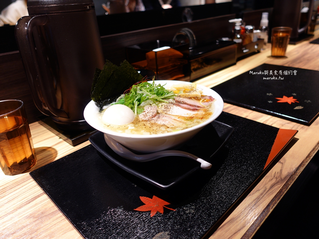 【台北】鶏そば本舗-梓山拉麵|隱藏在夜市內鷹流系雞白湯拉麵只要99元 @Maruko(丸子)與美食有個約會 【台北】鶏そば本舗-梓山拉麵|隱藏在夜市內鷹流系雞白湯拉麵只要99元 @Maruko(丸子)與美食有個約會