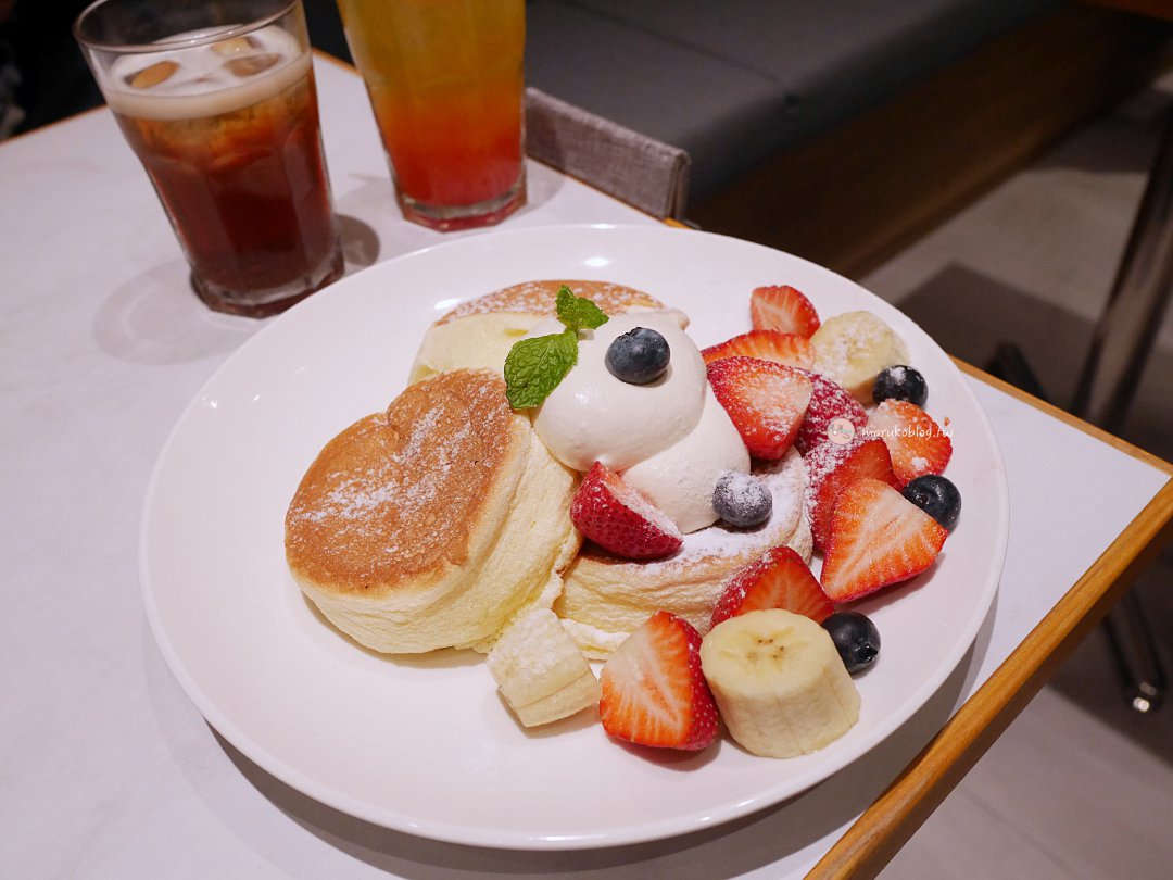 【2025 台北新店】FLIPPER’S 舒芙蕾進駐 Dream Plaza！信義區限定草莓塔 vs 南西店經典，來自東京下北澤的奇蹟口感全攻略 @Maruko(丸子)與美食有個約會