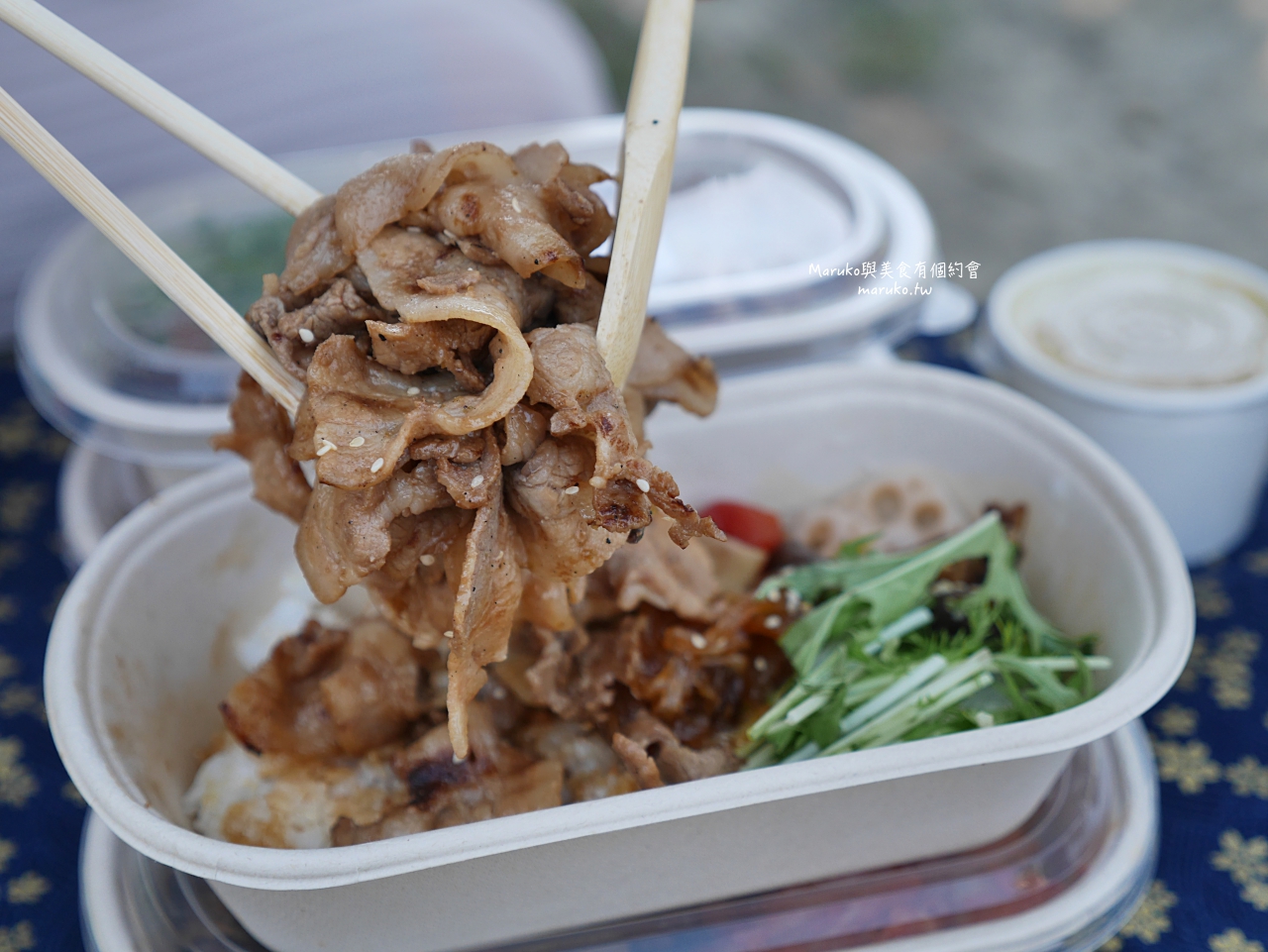 【台北】信本家燒肉丼/獨家秘製燒肉/京都水菜柚香蓮藕/捷運西門站外送推薦 @Maruko(丸子)與美食有個約會 【台北】信本家燒肉丼/獨家秘製燒肉/京都水菜柚香蓮藕/捷運西門站外送推薦 @Maruko(丸子)與美食有個約會