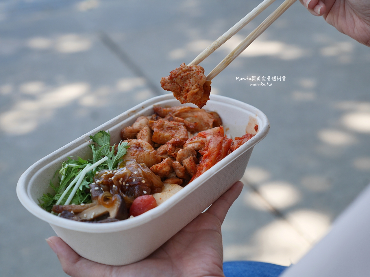 【台北】信本家燒肉丼/獨家秘製燒肉/京都水菜柚香蓮藕/捷運西門站外送推薦 @Maruko(丸子)與美食有個約會 【台北】信本家燒肉丼/獨家秘製燒肉/京都水菜柚香蓮藕/捷運西門站外送推薦 @Maruko(丸子)與美食有個約會