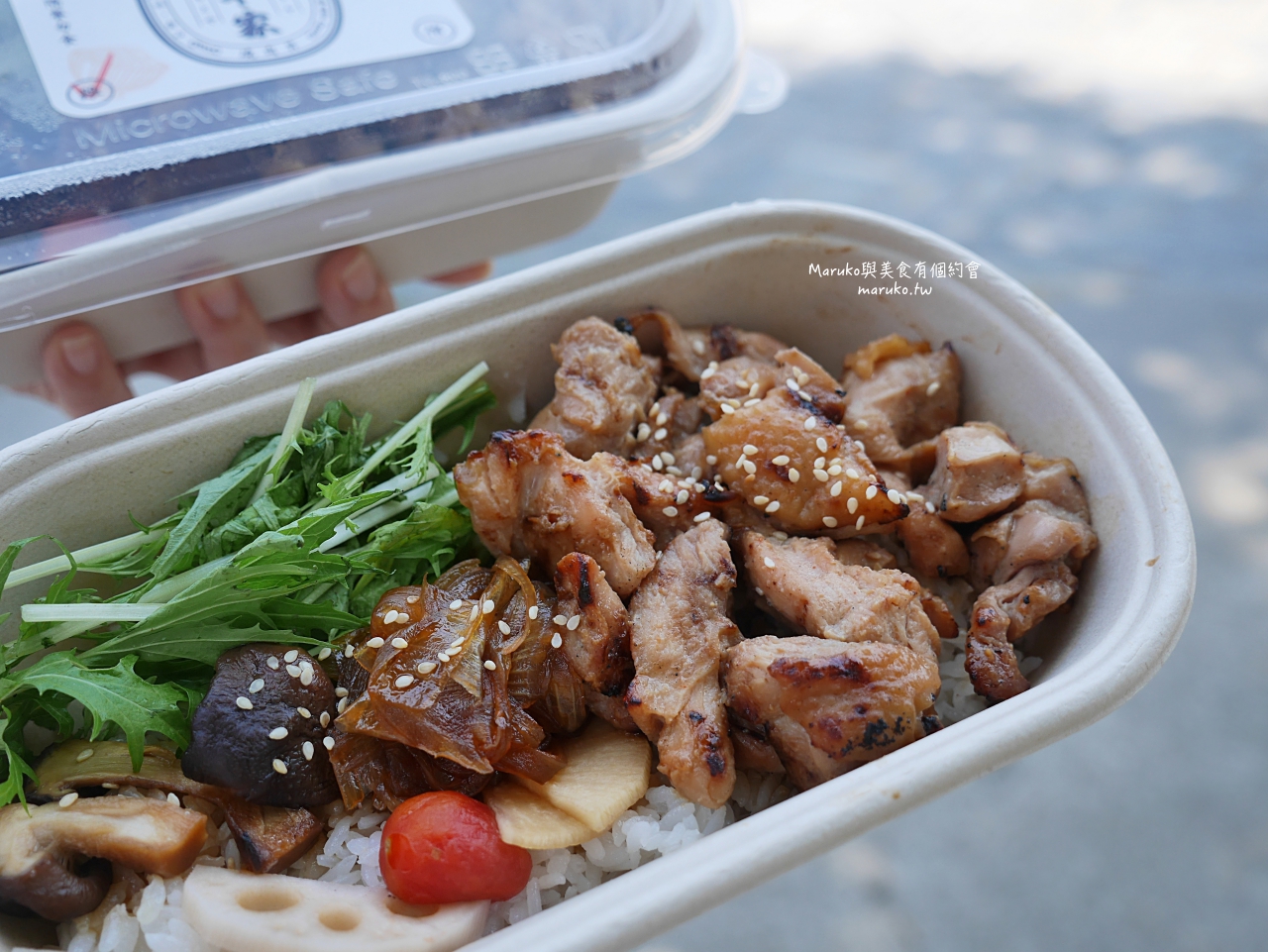 【台北】信本家燒肉丼/獨家秘製燒肉/京都水菜柚香蓮藕/捷運西門站外送推薦 @Maruko(丸子)與美食有個約會 【台北】信本家燒肉丼/獨家秘製燒肉/京都水菜柚香蓮藕/捷運西門站外送推薦 @Maruko(丸子)與美食有個約會
