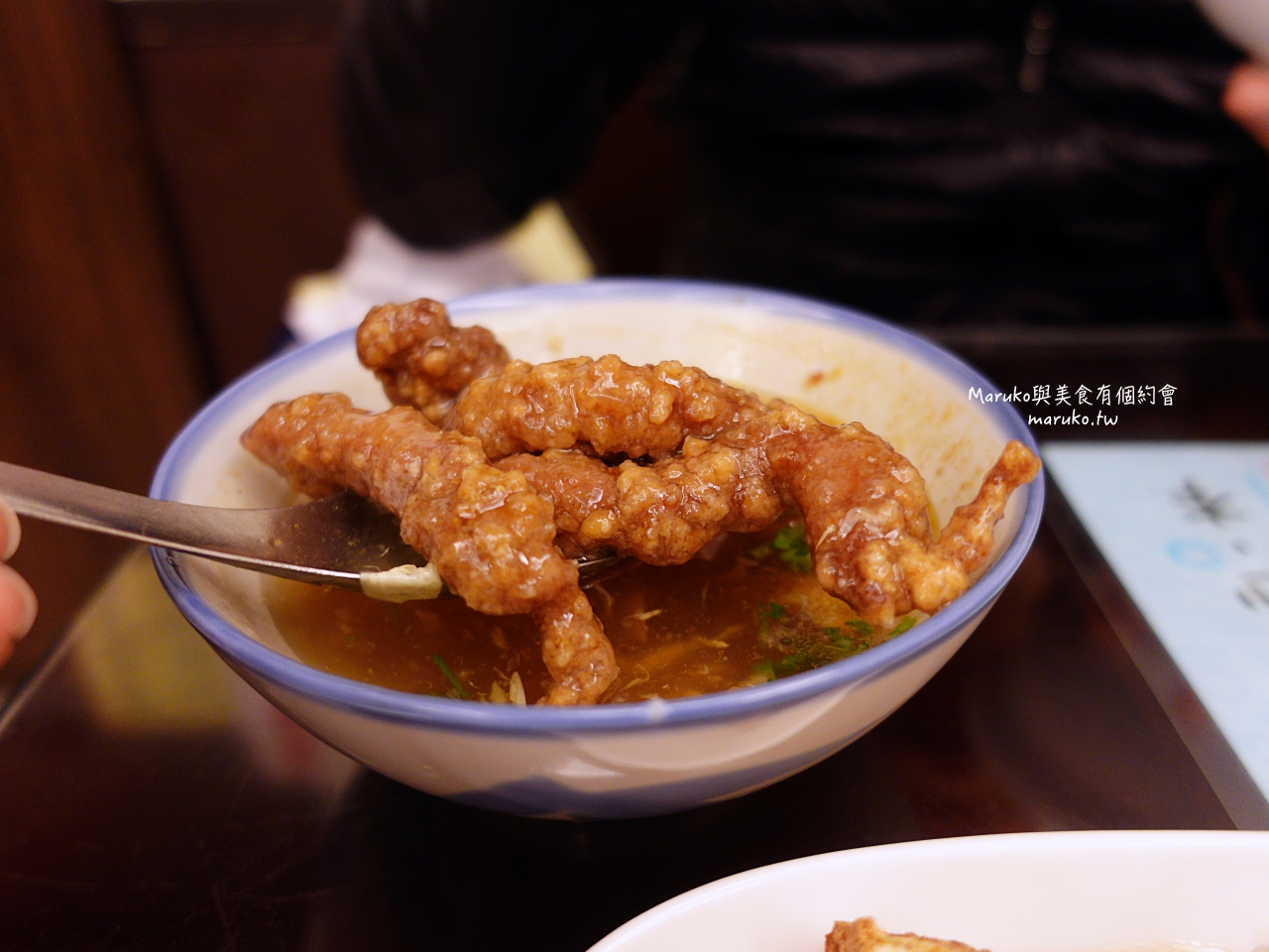 【永和】食八子 永和排骨羹在地20年老店再翻新環境更好，美味不減！ @Maruko(丸子)與美食有個約會