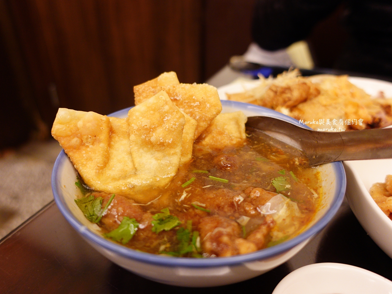 【永和】食八子 永和排骨羹在地20年老店再翻新環境更好，美味不減！ @Maruko(丸子)與美食有個約會