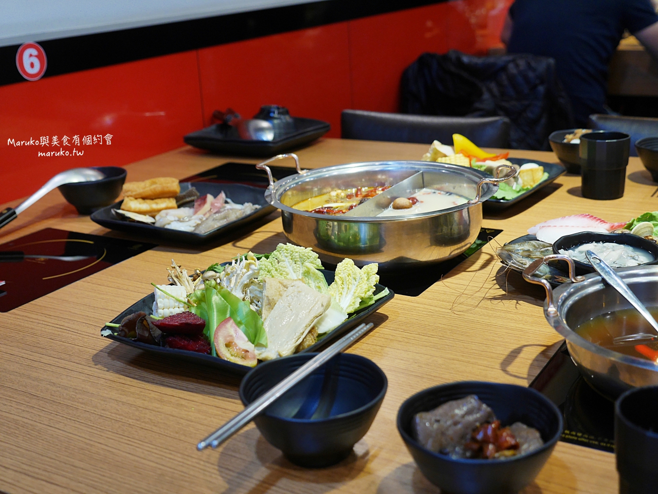 【蘆洲】蒙古紅火鍋吃到飽 100種以上海鮮、蔬菜、安格斯牛吃到飽 捷運蘆洲站火鍋推薦 @Maruko(丸子)與美食有個約會