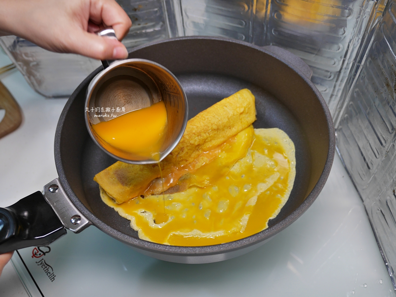 【食譜】韓式年糕煎蛋捲/二樣食材自製韓國年糕/韓式海苔捲做法 @Maruko(丸子)與美食有個約會