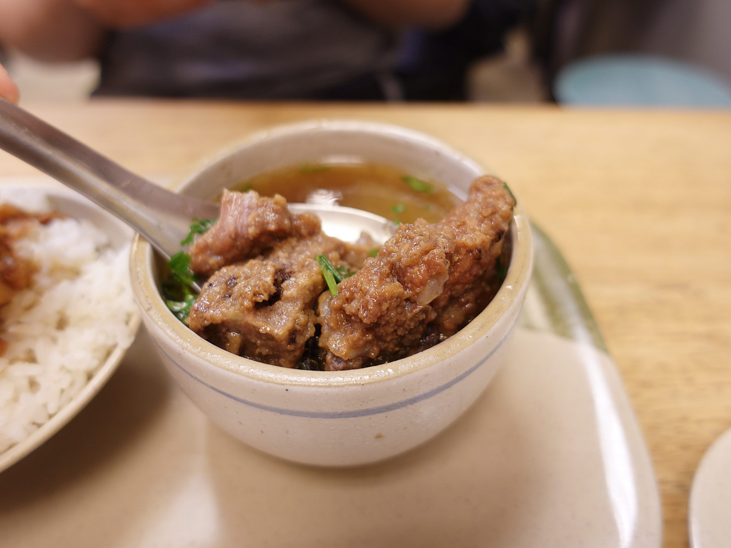 台北 王記排骨酥 有家鄉味的排骨酥湯 老饕才知道的隱藏版菜單這樣點 @Maruko(丸子)與美食有個約會