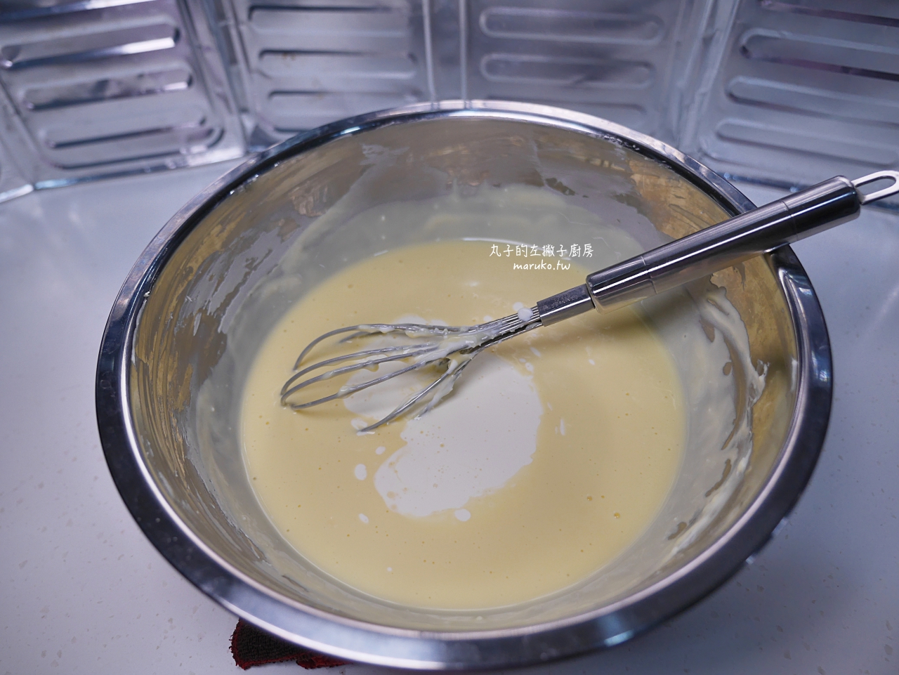 【食譜】巴斯克乳酪蛋糕做法｜免打發、零失敗！攪拌就能完成的濃郁起司蛋糕 @Maruko(丸子)與美食有個約會