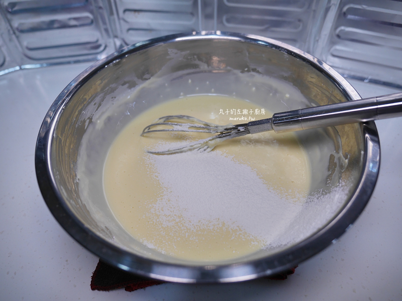 【食譜】巴斯克乳酪蛋糕做法｜免打發、零失敗！攪拌就能完成的濃郁起司蛋糕 @Maruko(丸子)與美食有個約會