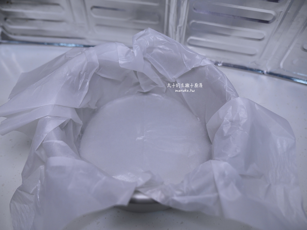 【食譜】巴斯克乳酪蛋糕做法｜免打發、零失敗！攪拌就能完成的濃郁起司蛋糕 @Maruko(丸子)與美食有個約會