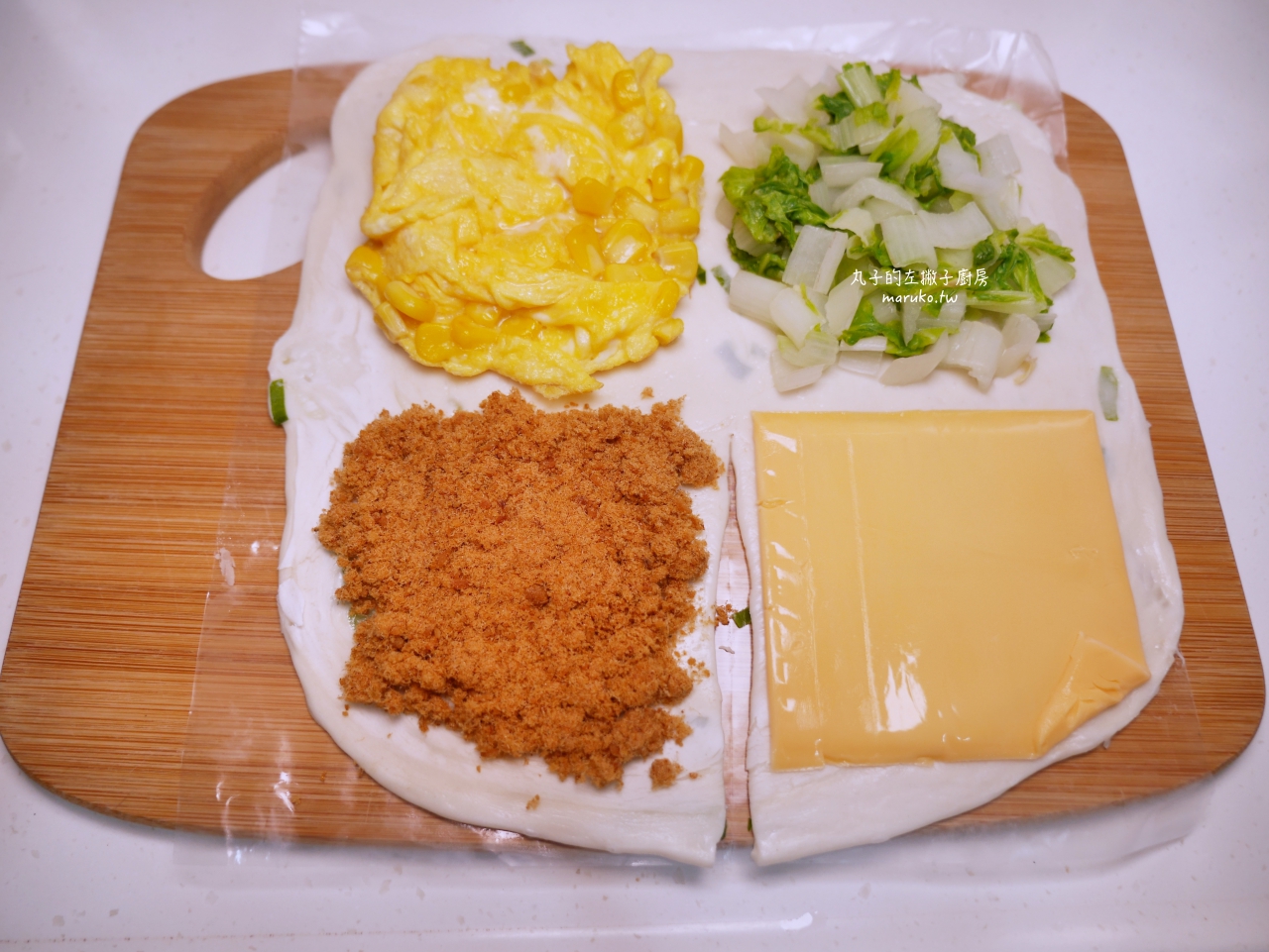 【鬆餅機食譜】摺疊蔥抓餅 把餡料包起吃酥脆又乾爽,多用途吐司烤盤做法 @Maruko(丸子)與美食有個約會 【鬆餅機食譜】摺疊蔥抓餅 把餡料包起吃酥脆又乾爽,多用途吐司烤盤做法 @Maruko(丸子)與美食有個約會