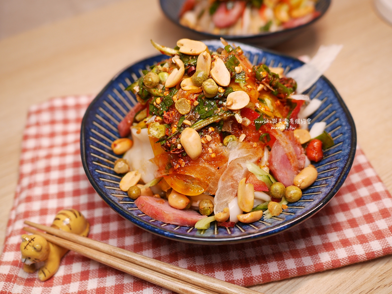 【食譜】麻辣水煮魚 海底撈麻辣清油鍋底料理包二樣食材簡單上桌！ @Maruko(丸子)與美食有個約會