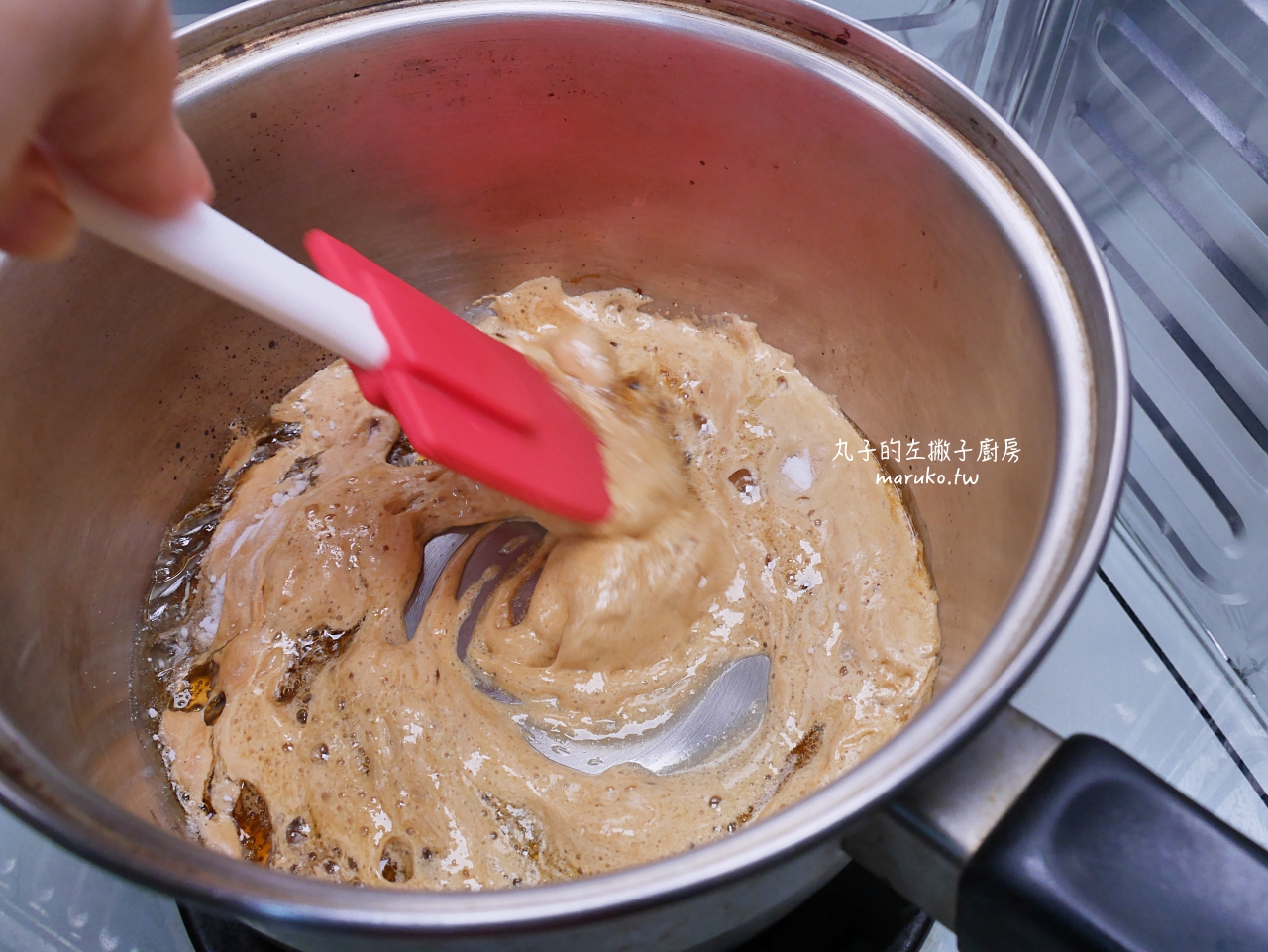 【食譜】蜂巢焦糖脆脆/風靡韓國讓甜點變身為華麗點心的焦糖脆脆做法 @Maruko(丸子)與美食有個約會