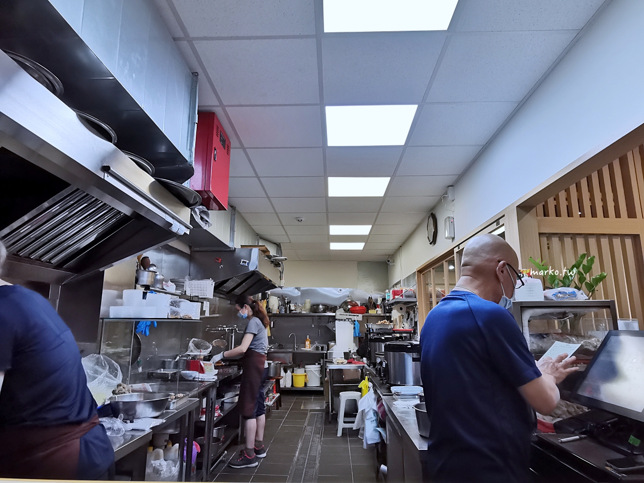 【永和】食八子 永和排骨羹在地20年老店再翻新環境更好，美味不減！ @Maruko(丸子)與美食有個約會