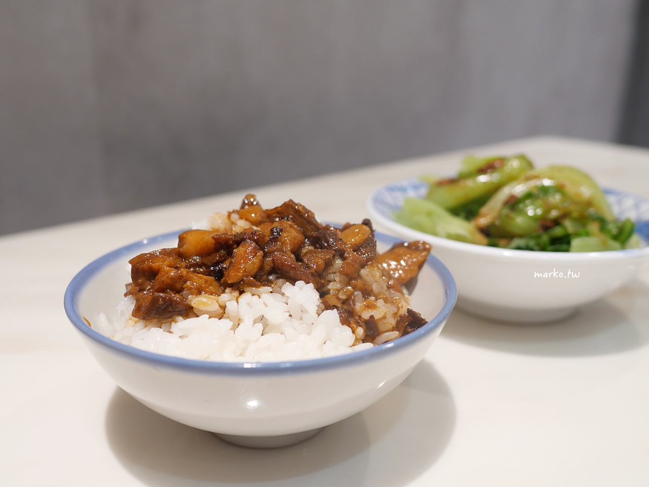 【永和】食八子 永和排骨羹在地20年老店再翻新環境更好，美味不減！ @Maruko(丸子)與美食有個約會