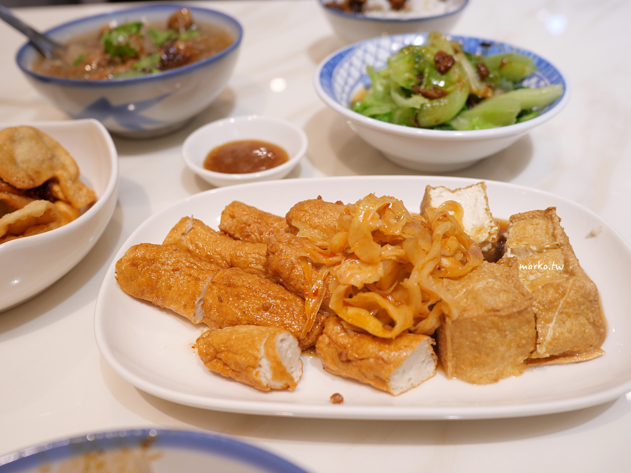 【永和】食八子 永和排骨羹在地20年老店再翻新環境更好，美味不減！ @Maruko(丸子)與美食有個約會