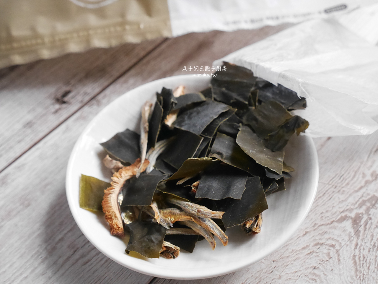 【食譜】韓國魚板湯 韓國昆布鯷魚高湯包高湯做法 好市多好物推薦 @Maruko(丸子)與美食有個約會