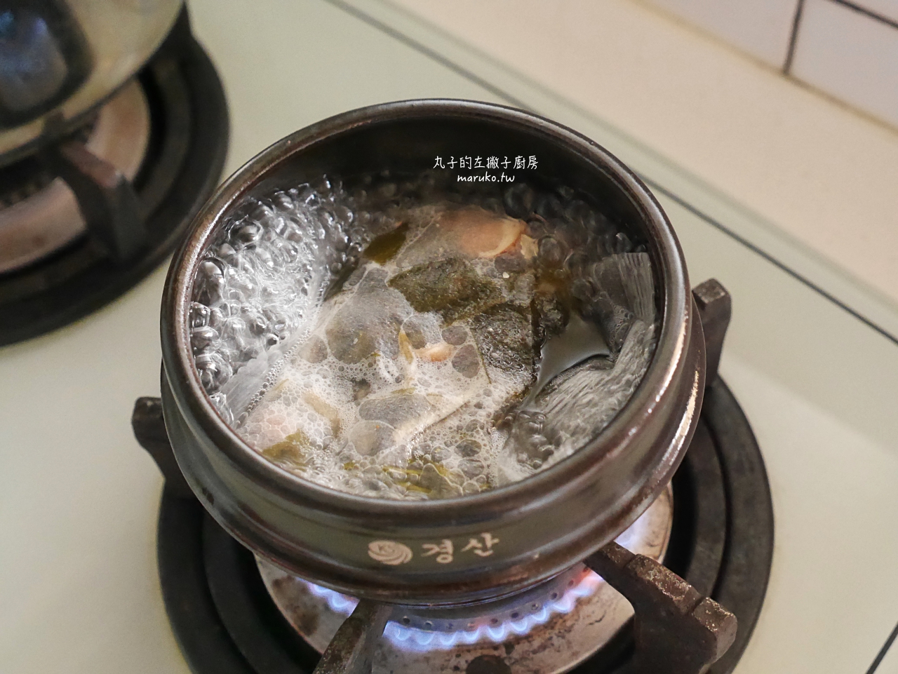 【食譜】韓國魚板湯 韓國昆布鯷魚高湯包高湯做法 好市多好物推薦 @Maruko(丸子)與美食有個約會 【食譜】韓國魚板湯 韓國昆布鯷魚高湯包高湯做法 好市多好物推薦 @Maruko(丸子)與美食有個約會
