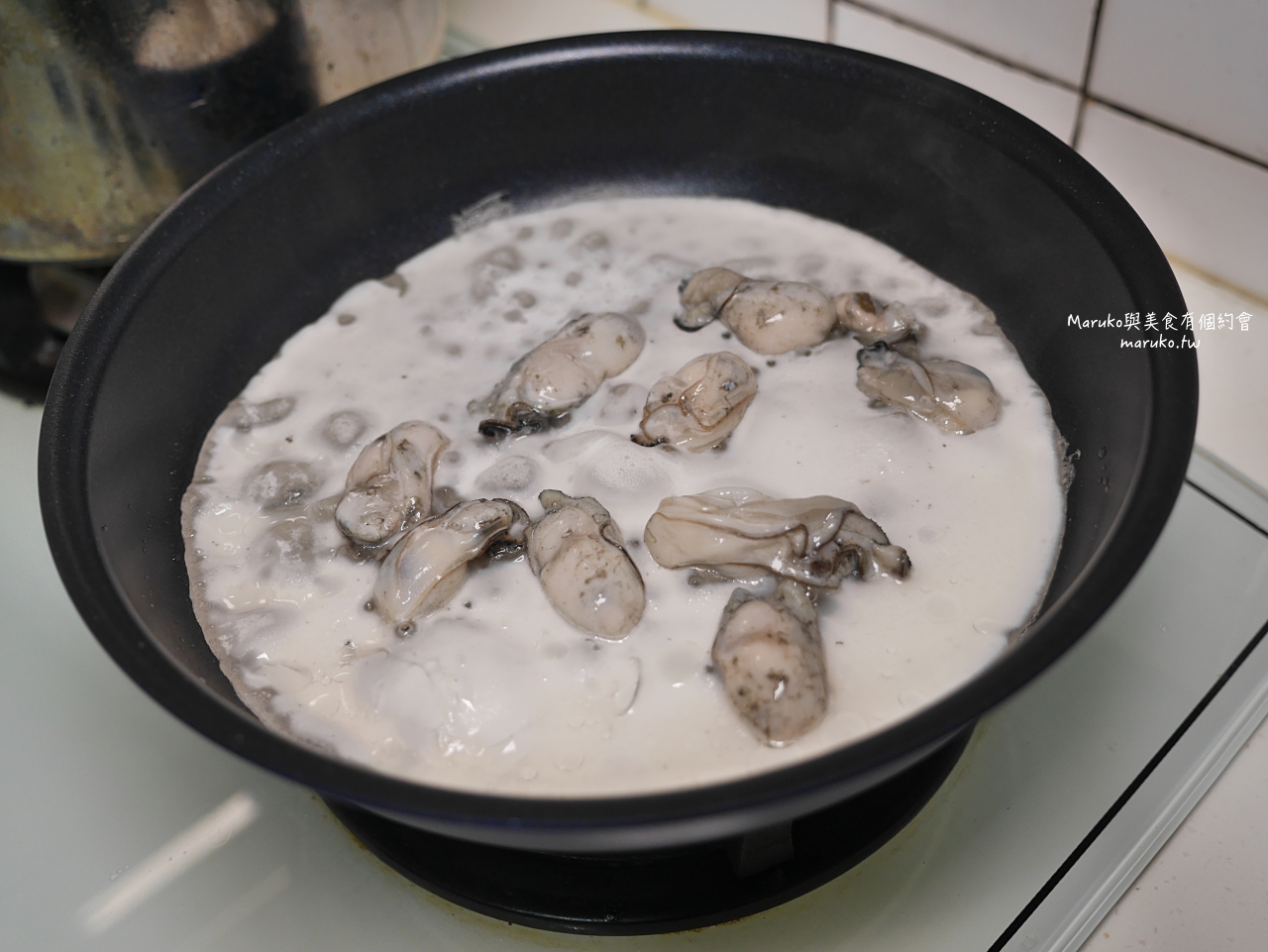 【食譜】蚵仔煎 酥皮蚵仔煎粉 夜市熱門台灣小吃在家做 含醬汁做法 @Maruko(丸子)與美食有個約會 【食譜】蚵仔煎 酥皮蚵仔煎粉 夜市熱門台灣小吃在家做 含醬汁做法 @Maruko(丸子)與美食有個約會