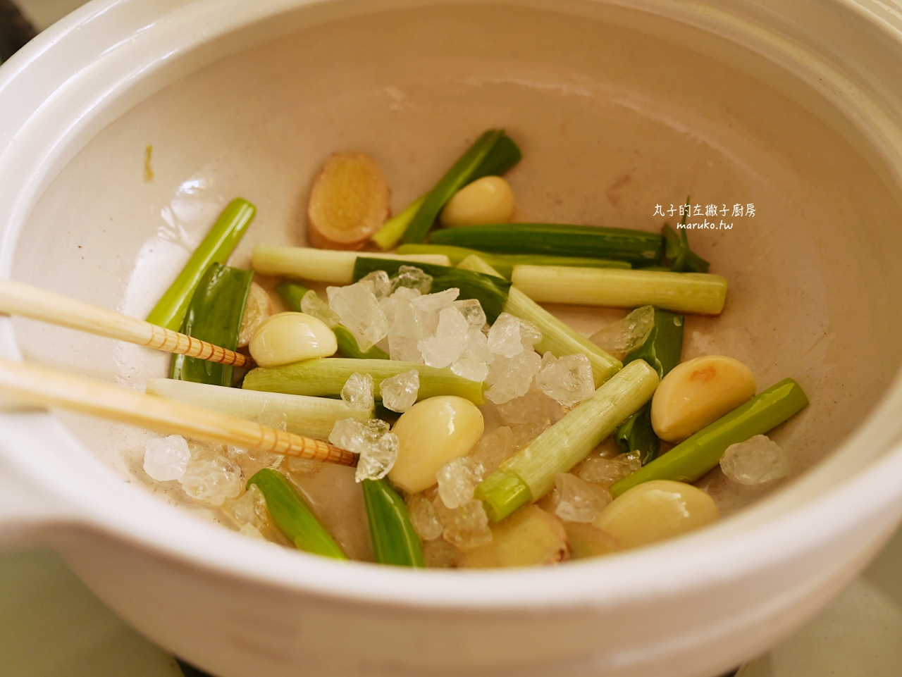 【食譜】無錫排骨 免油炸清爽的經典江浙菜家庭版做法 李錦記頭道醇鮮醬油推薦 @Maruko(丸子)與美食有個約會