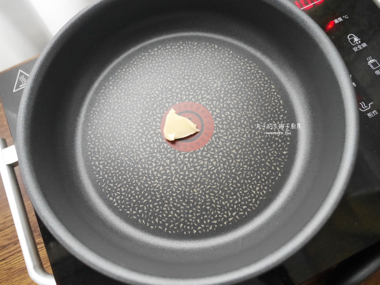 剩吐司救星！自製「焦糖肉桂抹醬」食譜：平底鍋煎出焦糖脆殼，媲美咖啡廳下午茶 @Maruko(丸子)與美食有個約會