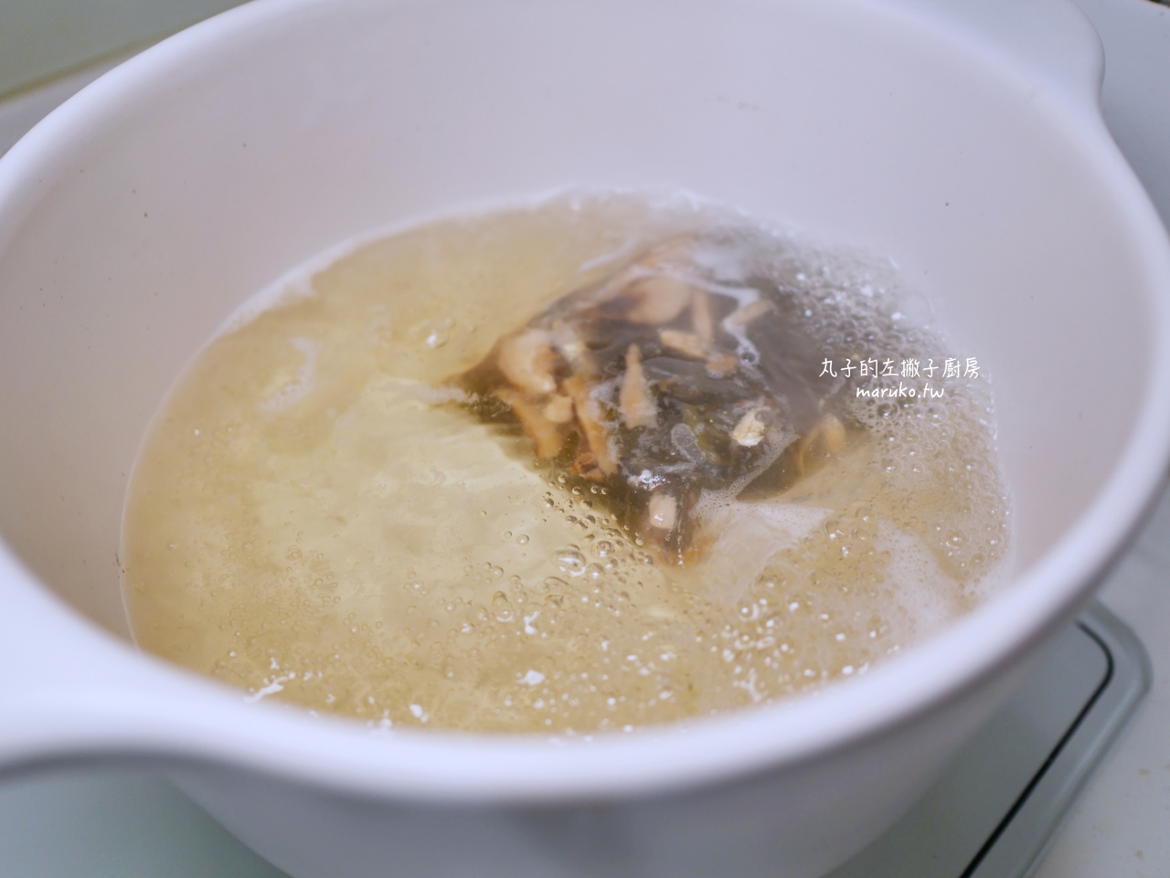 【食譜】馬鈴薯豬排骨湯 用燉得更入味 JIA 品家家品 饗食版蒸鍋湯鍋 推薦 @Maruko(丸子)與美食有個約會 【食譜】馬鈴薯豬排骨湯 用燉得更入味 JIA 品家家品 饗食版蒸鍋湯鍋 推薦 @Maruko(丸子)與美食有個約會