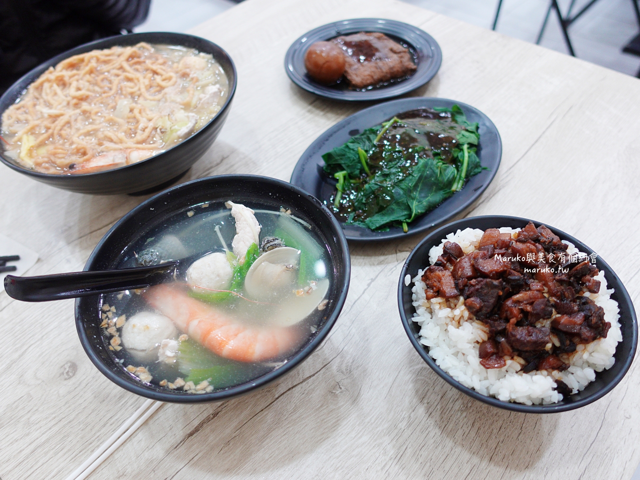 【台北】明弘無刺虱目魚專賣店 魚市場旁凌晨3點就營業虱目魚湯、海鮮粥,用料實在又新鮮! @Maruko(丸子)與美食有個約會 【台北】明弘無刺虱目魚專賣店 魚市場旁凌晨3點就營業虱目魚湯、海鮮粥,用料實在又新鮮! @Maruko(丸子)與美食有個約會
