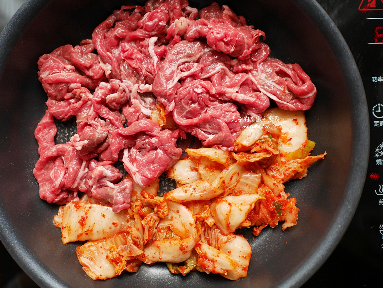 【食譜】韓式泡菜炒牛肉｜零廚藝也能做！10分鐘上桌的道地韓式家常菜 @Maruko(丸子)與美食有個約會
