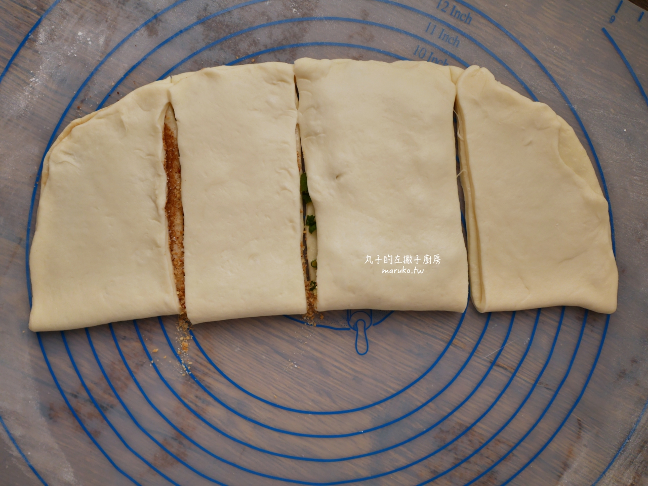 【食譜】脆皮烤饅頭 一次四種口味 不用攪拌機的免揉麵包做法 @Maruko(丸子)與美食有個約會 【食譜】脆皮烤饅頭 一次四種口味 不用攪拌機的免揉麵包做法 @Maruko(丸子)與美食有個約會