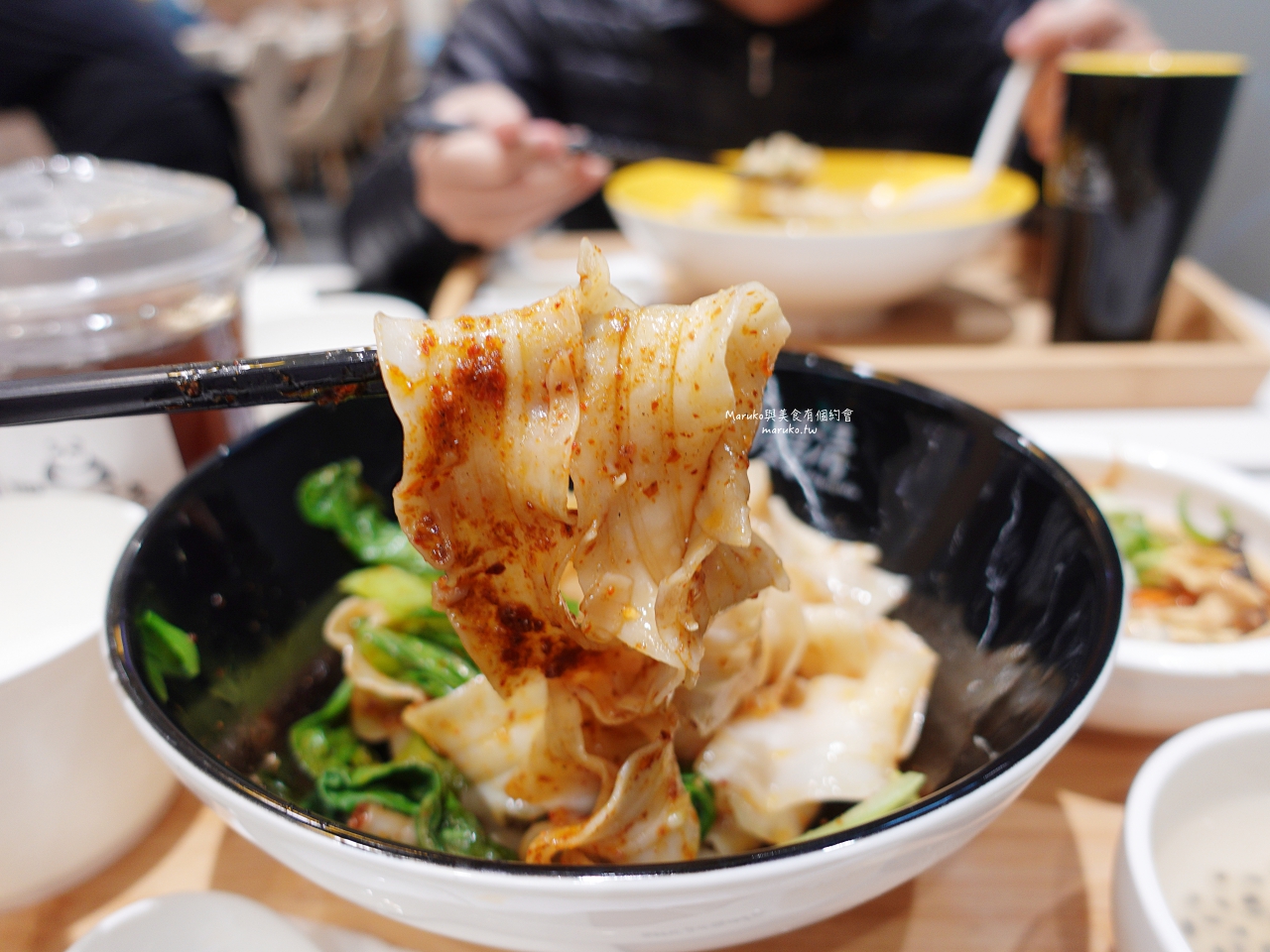 【台北】蜀䴺清 海底撈旗下品牌只要60元 吃到飽小菜,小米粥,甜品,飲料 還有桌邊上菜秀 @Maruko(丸子)與美食有個約會