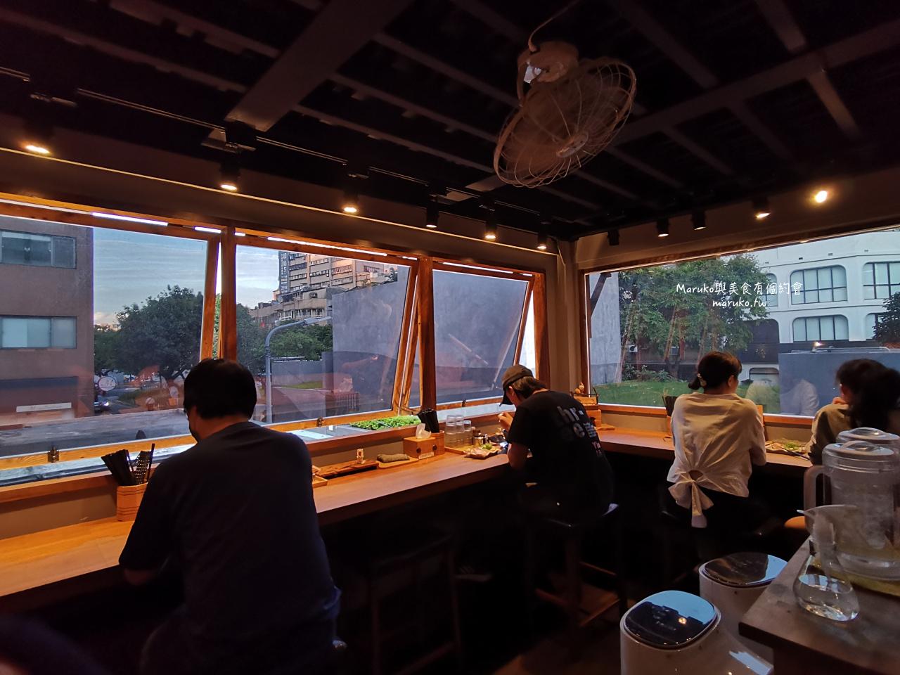 【台北】隱家拉麵 台北必吃十大拉麵 推豪華叉燒拼盤只要100元 中山商圈日式拉麵推薦 @Maruko(丸子)與美食有個約會 【台北】隱家拉麵 台北必吃十大拉麵 推豪華叉燒拼盤只要100元 中山商圈日式拉麵推薦 @Maruko(丸子)與美食有個約會