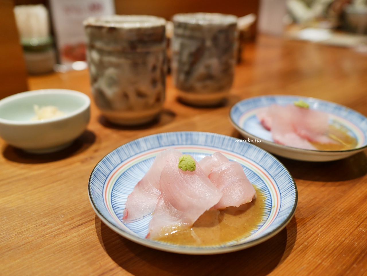【台北信義】日本橋海鮮丼辻半 (Tsujihan) 攻略！東京排名第一「珠寶盒海鮮丼」，必吃獨創真鯛高湯茶泡飯 @Maruko(丸子)與美食有個約會