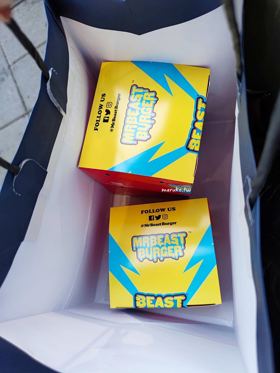 MrBeast Burger 來自美國全球超過1000家連鎖,網紅漢堡這樣點才吃的到 @Maruko(丸子)與美食有個約會 MrBeast Burger 來自美國全球超過1000家連鎖,網紅漢堡這樣點才吃的到 @Maruko(丸子)與美食有個約會