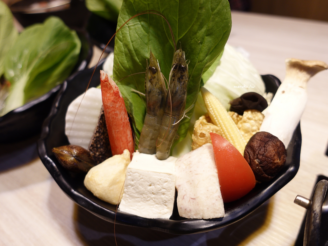 【屏東】築間幸福鍋物 營業至凌晨四點火鍋餐廳,HERSHEY’S 冰沙喝到飽,集點送美國濕式熟成沙朗牛肉,外帶只要47折 @Maruko(丸子)與美食有個約會 【屏東】築間幸福鍋物 營業至凌晨四點火鍋餐廳,HERSHEY’S 冰沙喝到飽,集點送美國濕式熟成沙朗牛肉,外帶只要47折 @Maruko(丸子)與美食有個約會