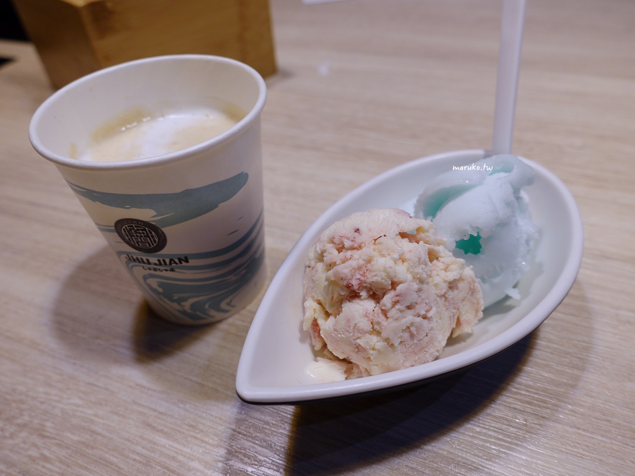 【屏東】築間幸福鍋物 營業至凌晨四點火鍋餐廳,HERSHEY’S 冰沙喝到飽,集點送美國濕式熟成沙朗牛肉,外帶只要47折 @Maruko(丸子)與美食有個約會