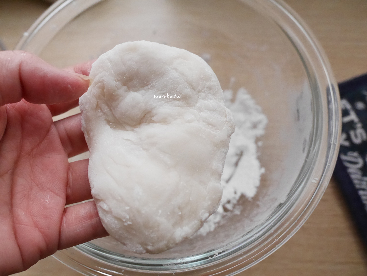 草莓大福做法》3 食材自製 Q 彈麻糬皮,新手零失敗的日式甜點食譜 @Maruko(丸子)與美食有個約會 草莓大福做法》3 食材自製 Q 彈麻糬皮,新手零失敗的日式甜點食譜 @Maruko(丸子)與美食有個約會