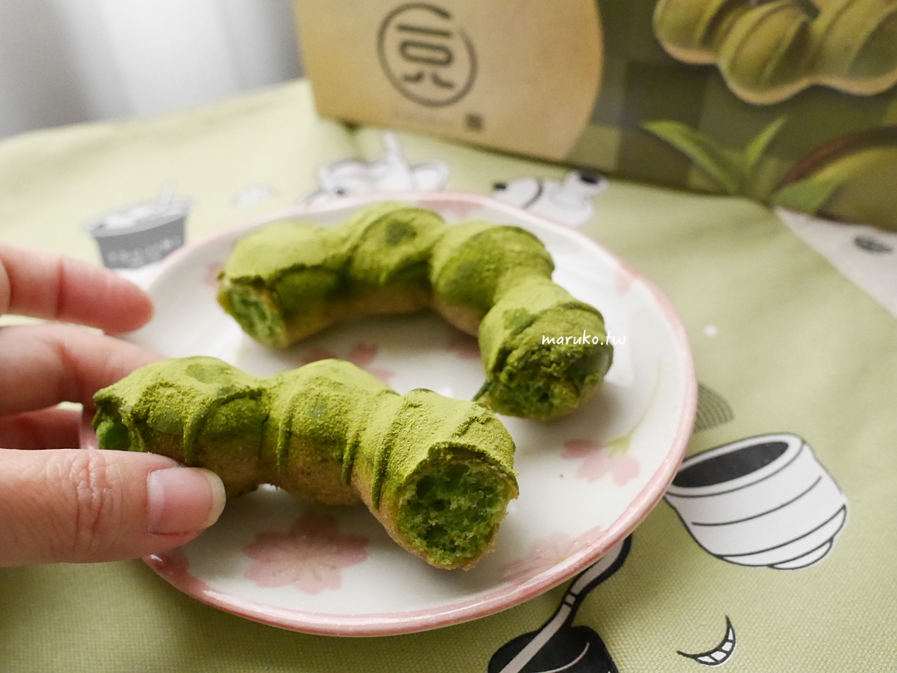 mister Donut X 108抹茶茶廊,大人的濃厚抹茶系列甜甜圈 必買生抹茶甜甜圈 @Maruko(丸子)與美食有個約會