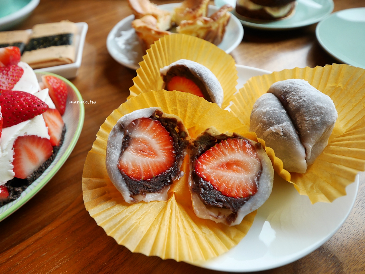 【基隆】熊豆咖啡 漁港第一排最美的窗景 自家烘焙咖啡 手作甜點 @Maruko(丸子)與美食有個約會