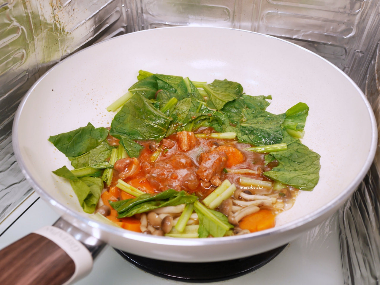【食譜】滿漢大餐蔥燒牛肉麵 乾燒撈麵 創意吃法 @Maruko(丸子)與美食有個約會