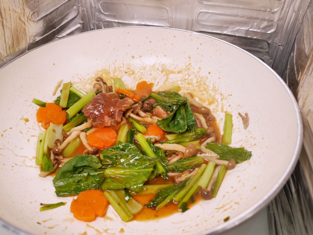 【食譜】滿漢大餐蔥燒牛肉麵 乾燒撈麵 創意吃法 @Maruko(丸子)與美食有個約會