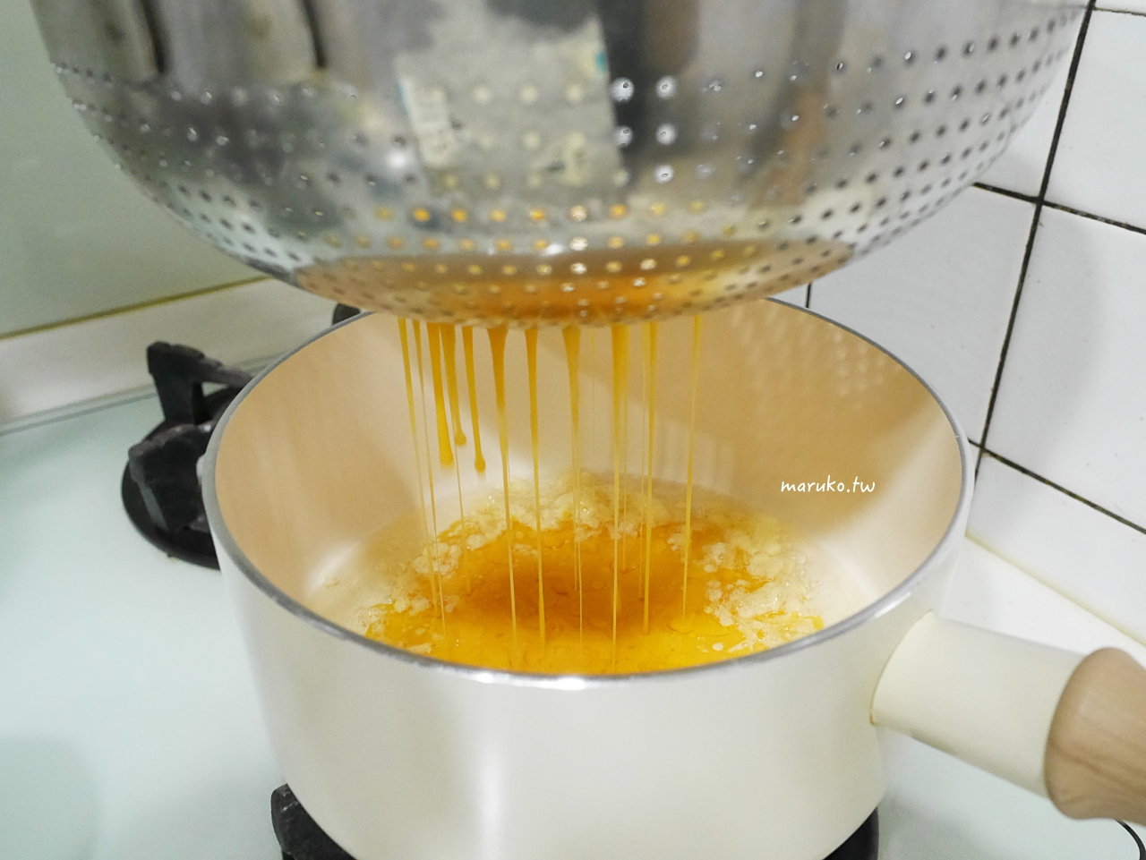 【清明節食譜】平底鍋自製潤餅皮做法！只要3樣食材零失敗，包入古早味蛋酥香氣更升級 @Maruko(丸子)與美食有個約會