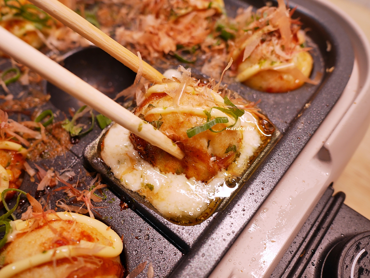 【食譜】章魚燒做法|只要4種材料!在家就能做出外酥內嫩的章魚燒麵糊比例與懶人版教學 @Maruko(丸子)與美食有個約會 【食譜】章魚燒做法|只要4種材料!在家就能做出外酥內嫩的章魚燒麵糊比例與懶人版教學 @Maruko(丸子)與美食有個約會