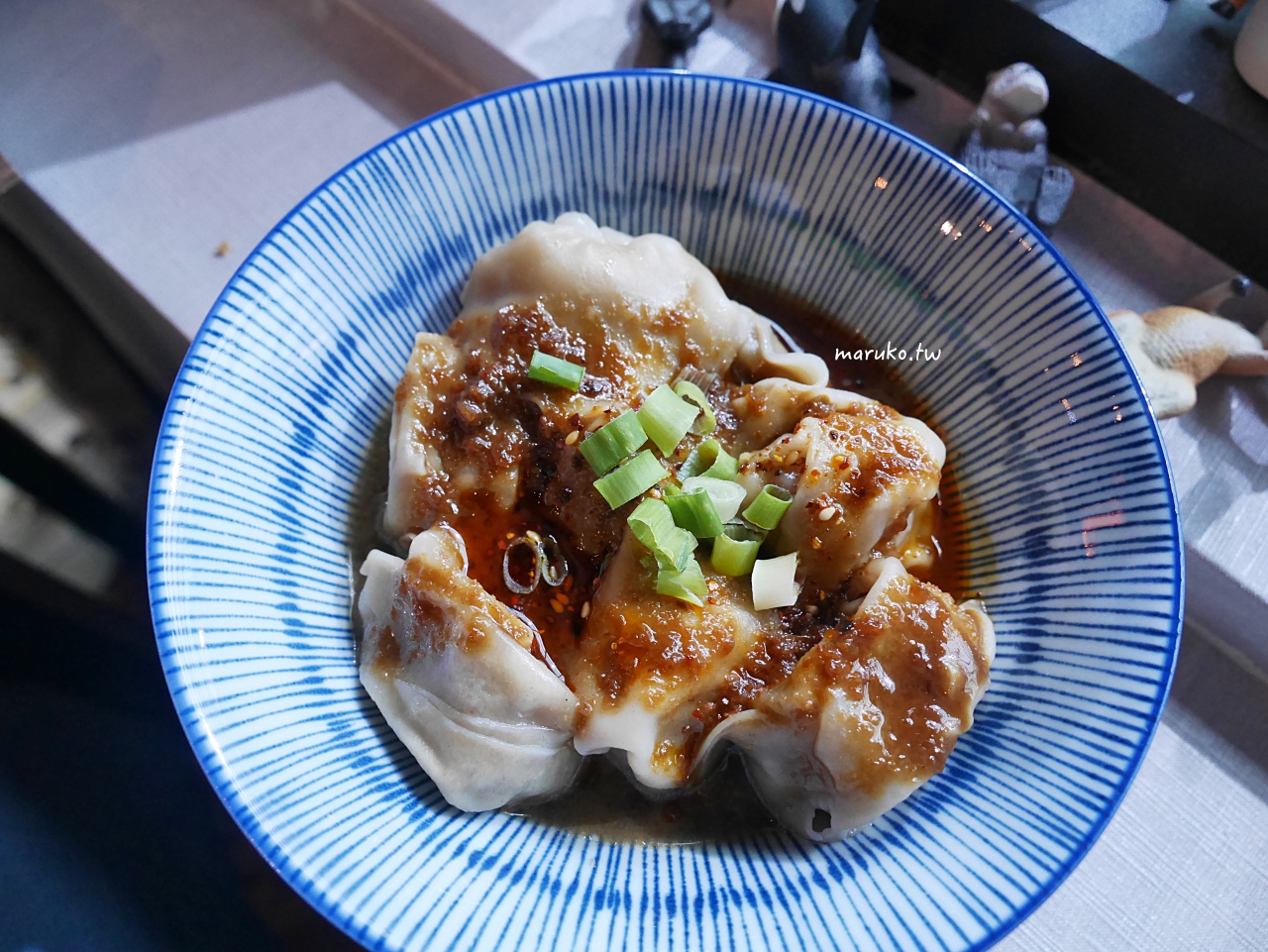 【台北】老同安小酒館 隱藏微微辣川味牛肉麵,美味的滷肉飯中午來只要20元 @Maruko(丸子)與美食有個約會