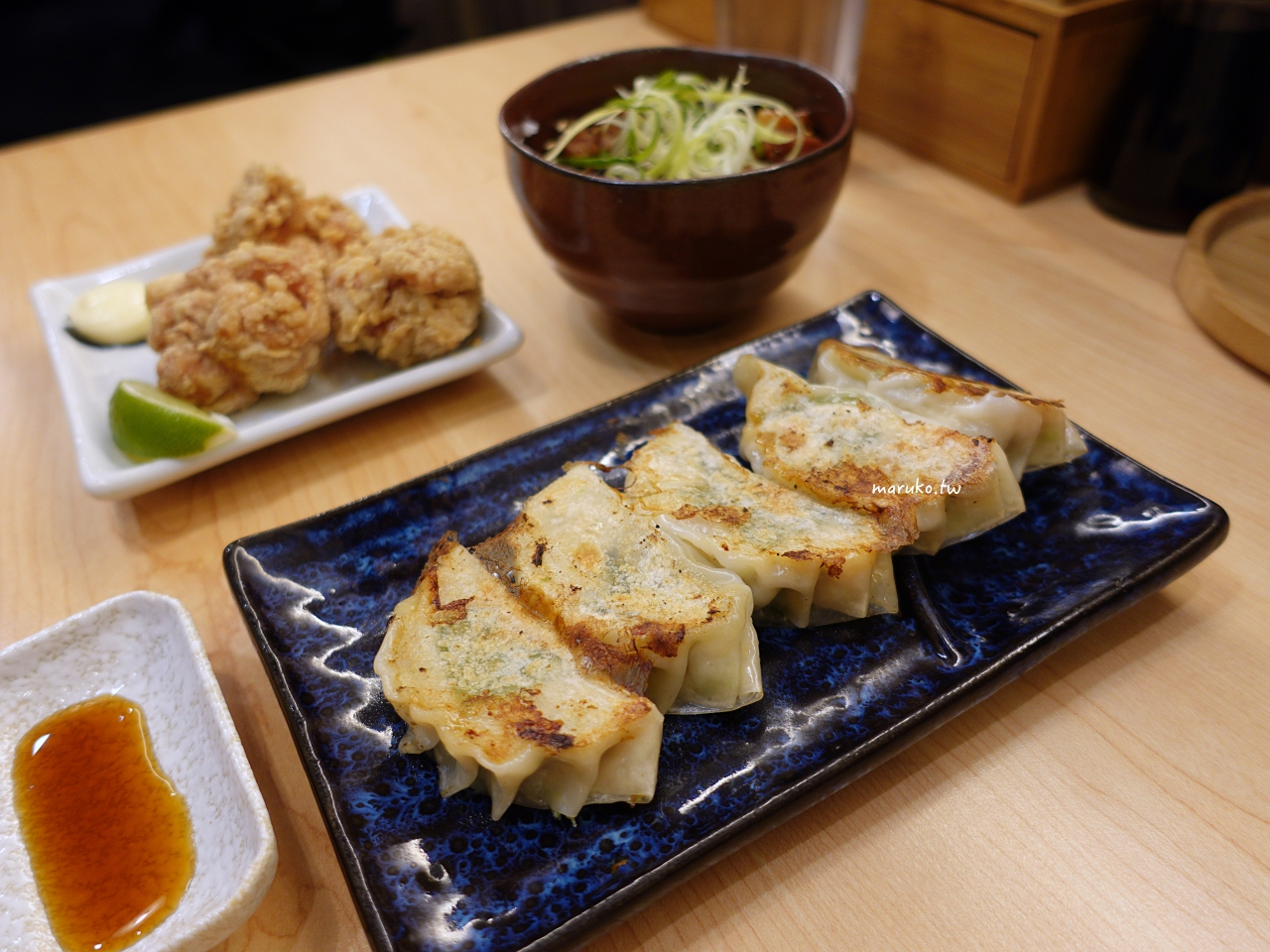 【台北】麵屋千雲 營業至凌晨三點 座位最多 環境最舒適的拉麵店 @Maruko(丸子)與美食有個約會 【台北】麵屋千雲 營業至凌晨三點 座位最多 環境最舒適的拉麵店 @Maruko(丸子)與美食有個約會